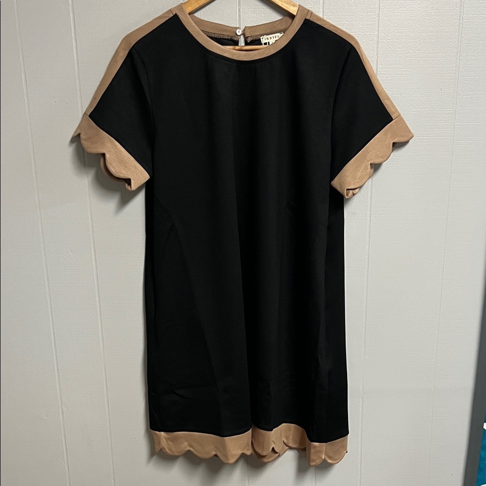 NWT Jodifl Dress Black & Tan Large
